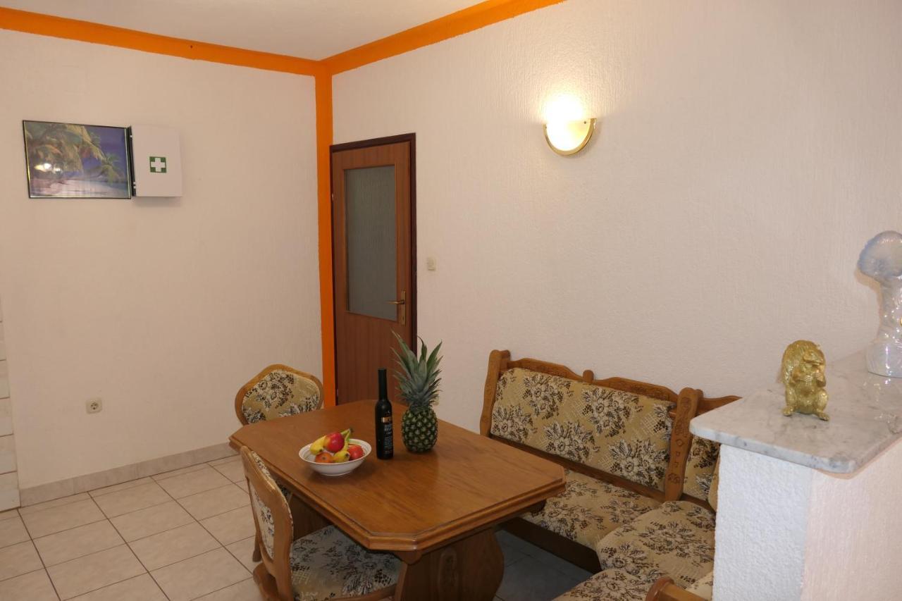 Apartments And Rooms Juki Senj  Εξωτερικό φωτογραφία