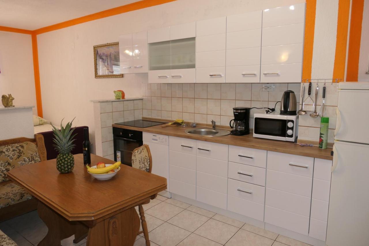 Apartments And Rooms Juki Senj  Εξωτερικό φωτογραφία