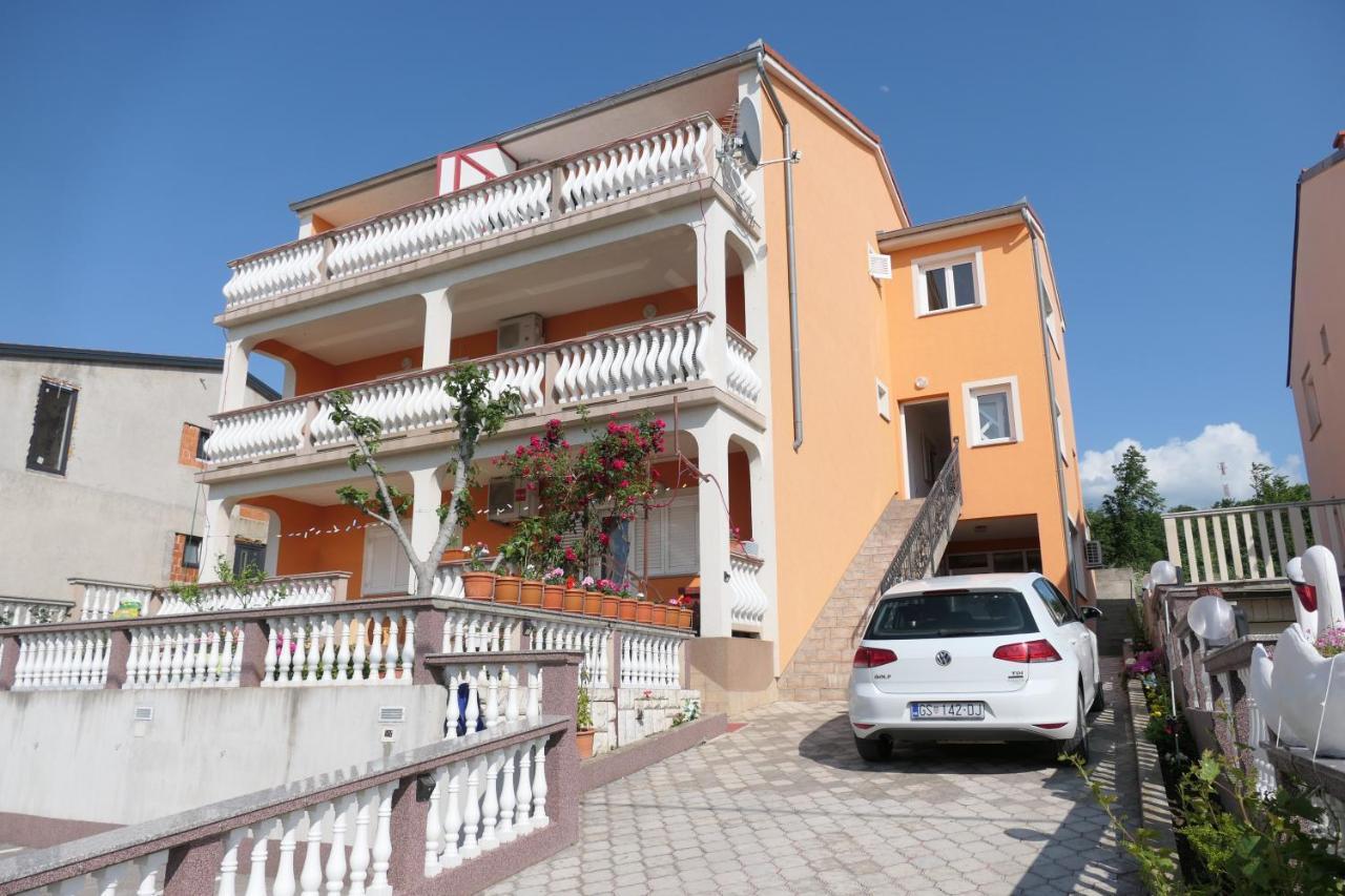 Apartments And Rooms Juki Senj  Εξωτερικό φωτογραφία